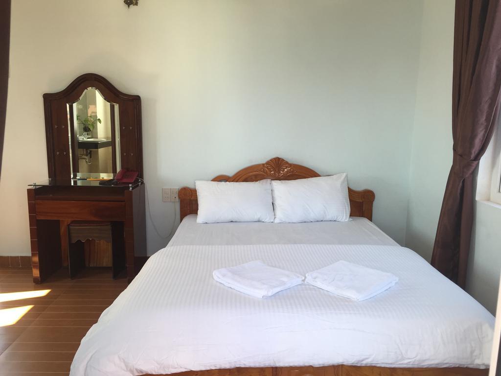 Star Binh Duong Hotel Хюэ Экстерьер фото
